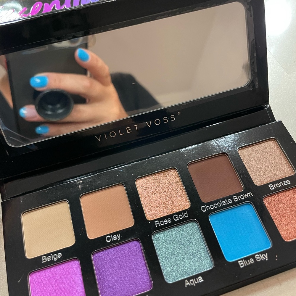 Violet Voss Essentials 2 Eyeshadow Palette